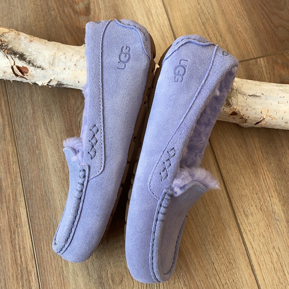 🌲UGGS- ANSLEY SLIPPERS🌲 - Picture 8 of 15